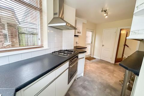 37 Lindrosa Road, Sutton Coldfield, B74 3LB