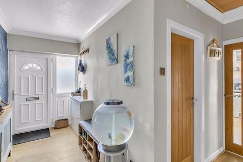 5 Bamford Close, Bury, BL9 7TR