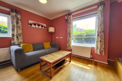 1 bedroom apartment to rent, Twyford Avenue, Portsmouth