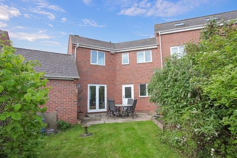 3 bedroom terraced house for sale, Hart Close, Banbury