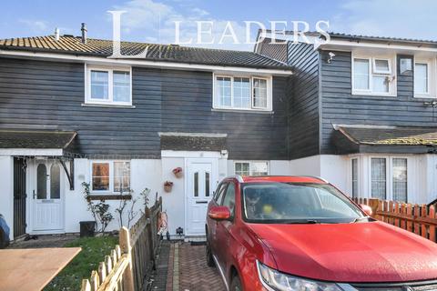 2 bedroom terraced house to rent, Buttermere Road, St Pauls Cray, Orpington, BR5