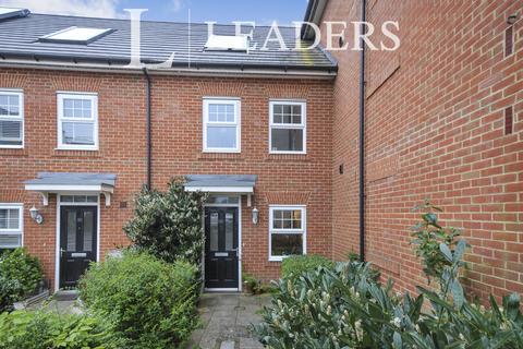 3 bedroom end of terrace house to rent, Erickson Gardens, Trinity Village, Bromley, BR2
