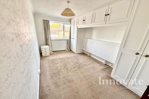 2 bedroom apartment to rent, Henley Crescent, Solihull B91
