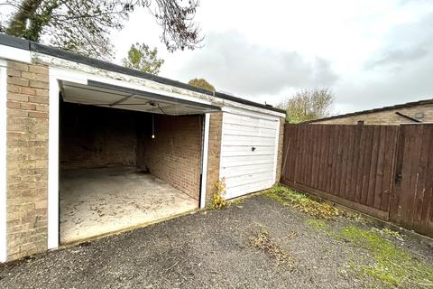 Garage to rent, Westrip, Stroud, GL5