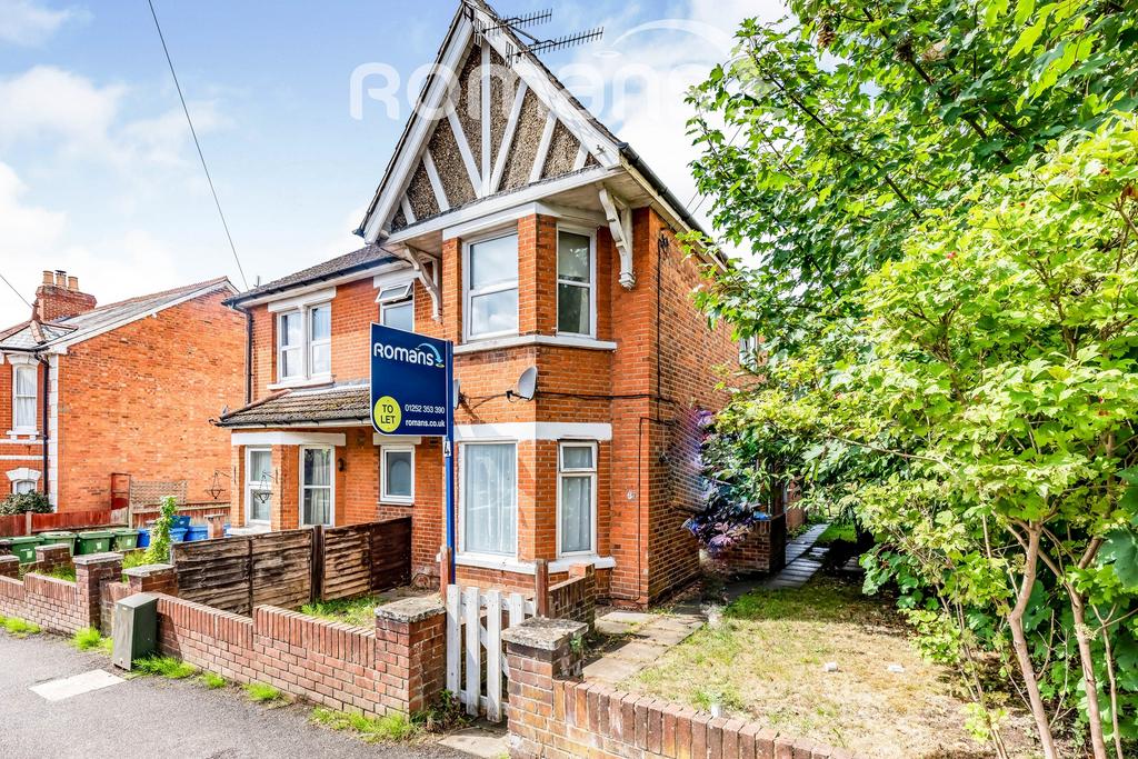 York Road, Aldershot 1 bed flat £875 pcm (£202 pw)