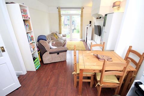 31 Ruislip Close, Greenford, UB6 9QS