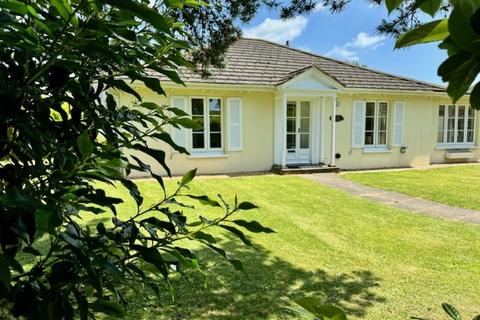 3 bedroom bungalow to rent, Aldwick Bay Marine Private Estate, Aldwick