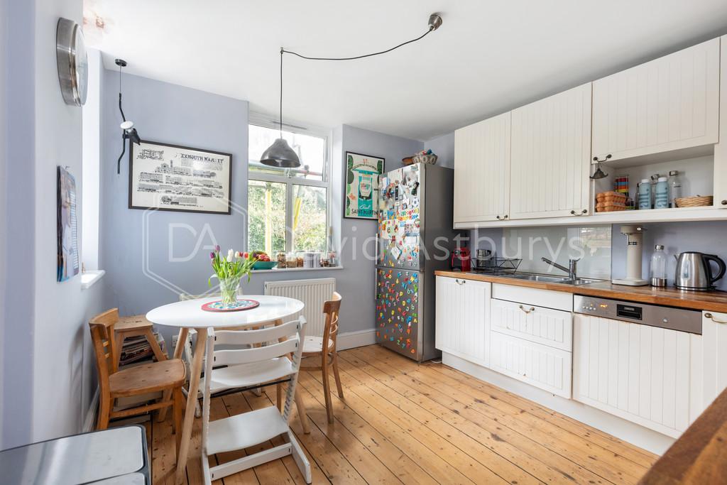 2904202425 DAISL 4 Tressell Close  N1 2 EZ 003