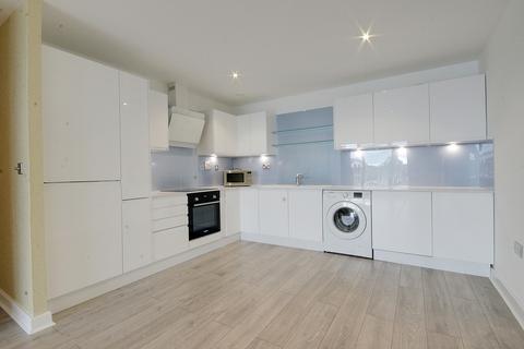 1 bedroom apartment to rent, Capital East Apartments, Western gateway, E16