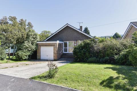 3 bedroom bungalow to rent, Orchard Road, Shanklin