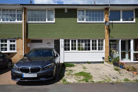 3 bedroom terraced house to rent, Langtons Meadow, Slough