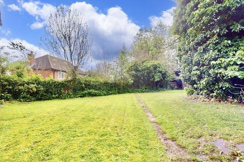 4 bedroom detached house for sale, Swakeleys Road, Uxbridge, UB10