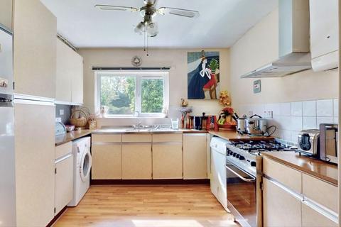 231 Swakeleys Road, Ickenham, Uxbridge, UB10 8DR