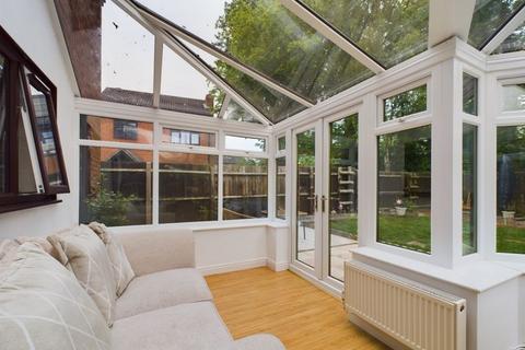 18 Cornwallis Drive, Shifnal, TF11 8UB