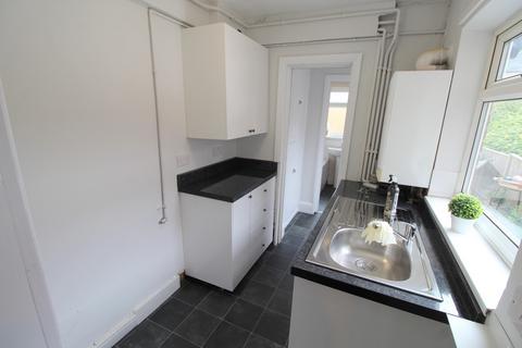 2 bedroom terraced house to rent, Friar Street, NOTTINGHAM NG10