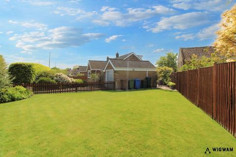 3 bedroom semi-detached bungalow for sale, Main Road, Thorngumbald, HU12