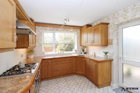 3 bedroom semi-detached bungalow for sale, Main Road, Thorngumbald, HU12