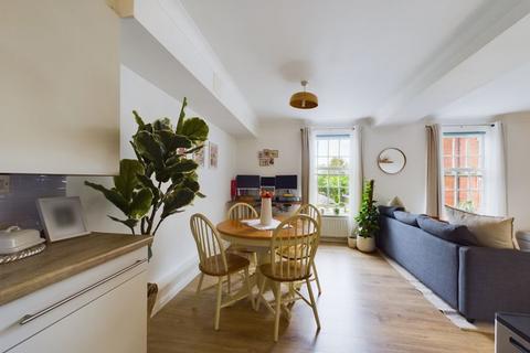 23, Victoria House Mayhill Way, Gloucester, GL1 3NW