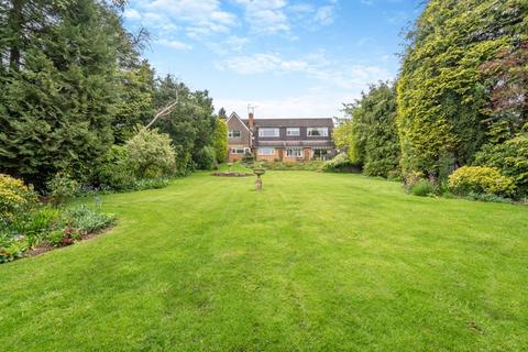 5 bedroom detached house for sale, Oak Drive, SEISDON