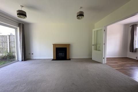 4 bedroom detached house to rent, Arlescote Close, West Midlands B75
