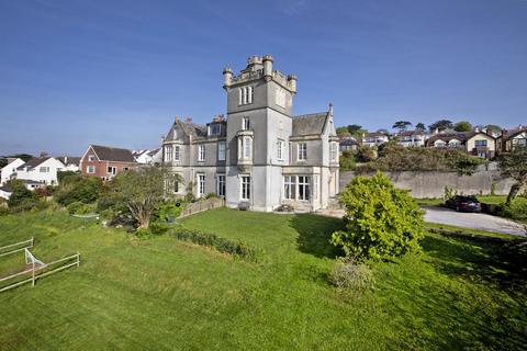 5 bedroom property for sale, The Yannons, Teignmouth