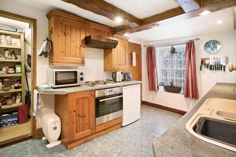 2 bedroom cottage for sale, High Street, Dawlish EX7