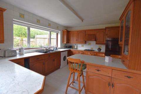 62 Walton Drive, Harrow, HA1 4XA
