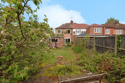 62 Walton Drive, Harrow, HA1 4XA