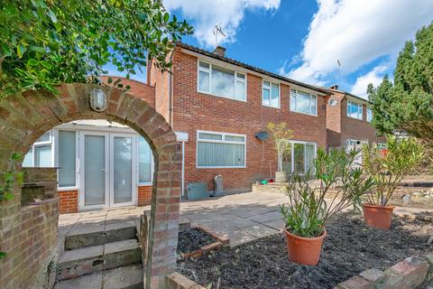 4 bedroom detached house for sale, Pampisford Road, Purley CR8