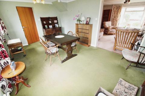 4 bedroom semi-detached house for sale, Heron Close, Blyth