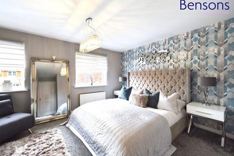 4 bedroom detached house for sale, Cornfoot crescent, East Kilbride G74