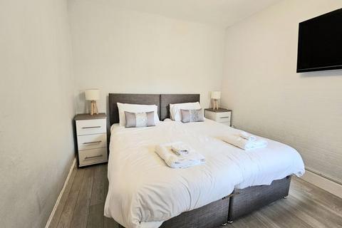 2 bedroom apartment for sale, High Street, Oban