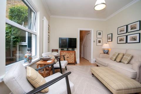 2 bedroom apartment for sale, Avenue Terrace, Westcliff-On-Sea SS0