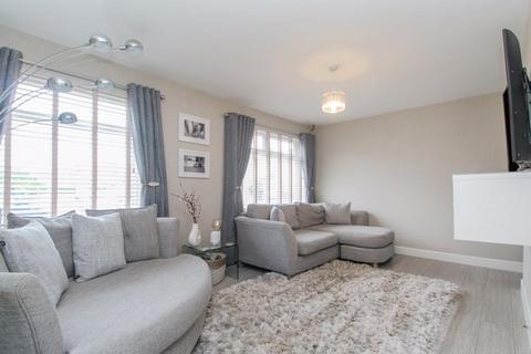 3 bedroom semi-detached house for sale, Chantry Avenue, Bedford MK42