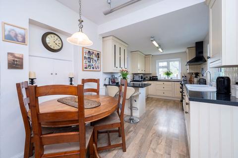 4 bedroom house for sale, Lambs Green, Horsham, West Sussex