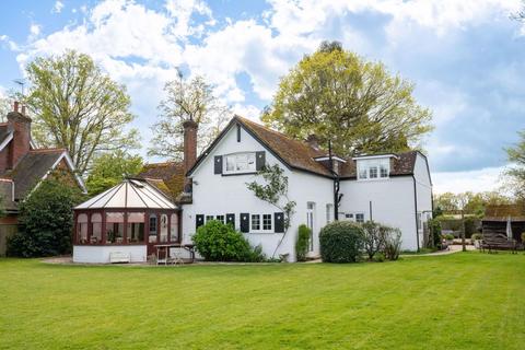 4 bedroom detached house for sale, Lambs Green, Horsham, West Sussex