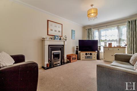 6 Fromus Walk, Saxmundham, IP17 1GG