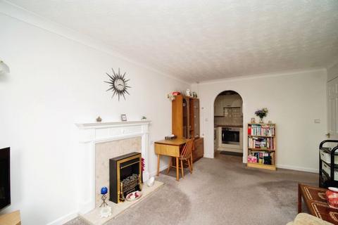 1 bedroom flat for sale, London Road, Dorchester DT1