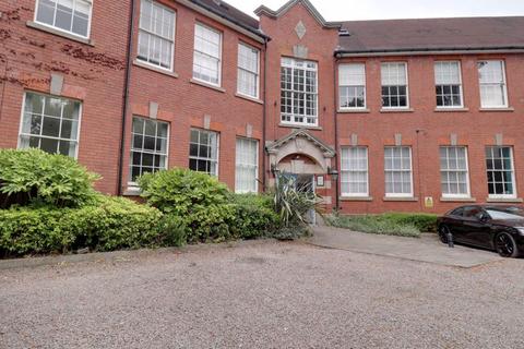 2 bedroom apartment to rent, The Oval, Stafford ST17