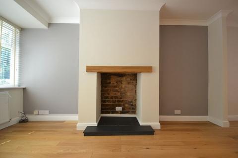 2 bedroom terraced house to rent, Balshaw Avenue, Chorley PR7