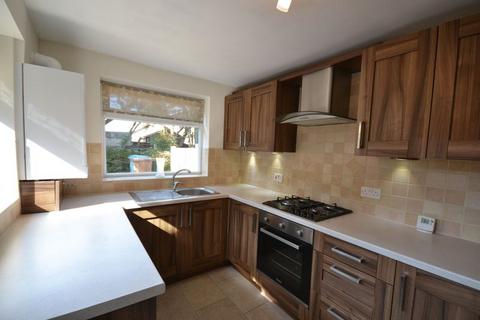 2 bedroom terraced house to rent, Balshaw Avenue, Chorley PR7