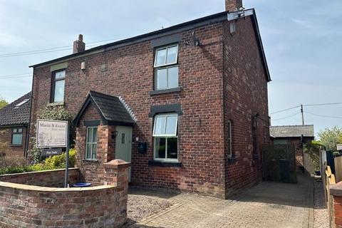 2 bedroom semi-detached house for sale, Barmskin Lane, Chorley PR7