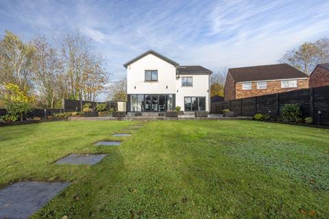 327 Dunkirk Lane, Leyland, PR26 7SY