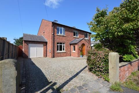 6 bedroom detached house for sale, Chapel Road, Preston PR4