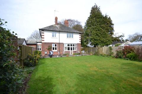 5 bedroom detached house for sale, Highfield Road, Leyland PR26