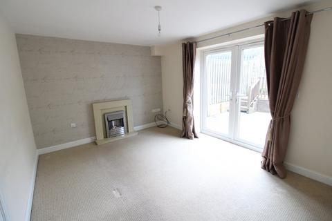 3 bedroom townhouse for sale, Pepper Hill Lea, Keighley, BD22