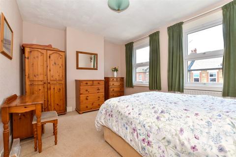 45 Lower Road, Kenley, CR8 5NH