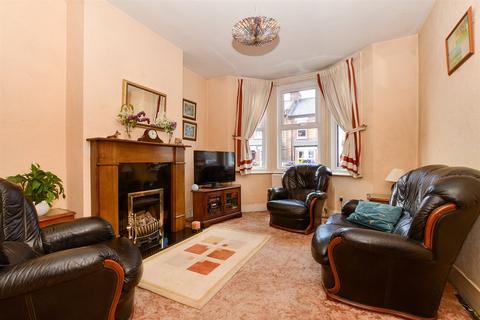 45 Lower Road, Kenley, CR8 5NH