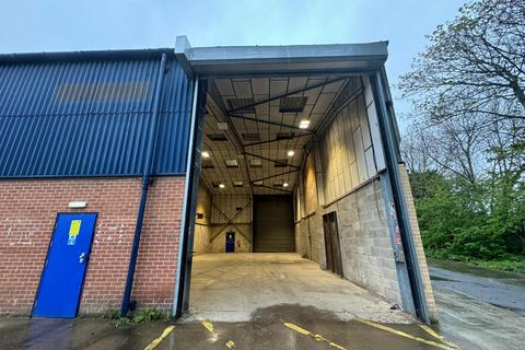 Warehouse to rent, Hawton Lane, Nottinghamshire, NG24