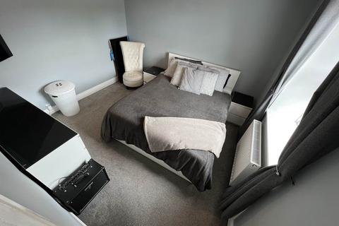 2 bedroom house to rent, Chilcompton Road, Midsomer Norton, Nr Radstock